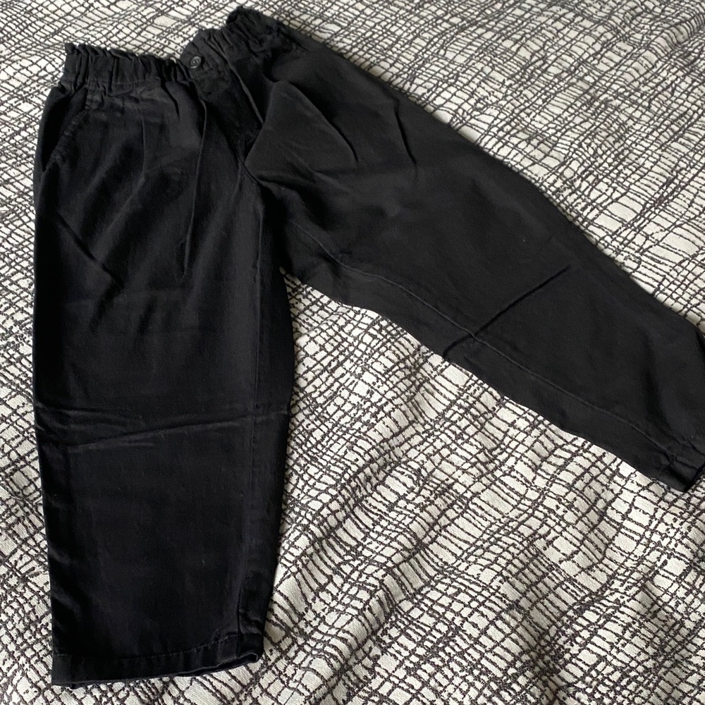 Uniqlo kid’s Black pants